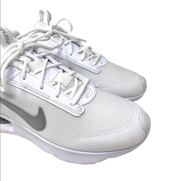 Nike Women’s Sneakers 100 Air Max INtrlk Lite Mesh White Silver DV5695 100 - Picture 2 of 9